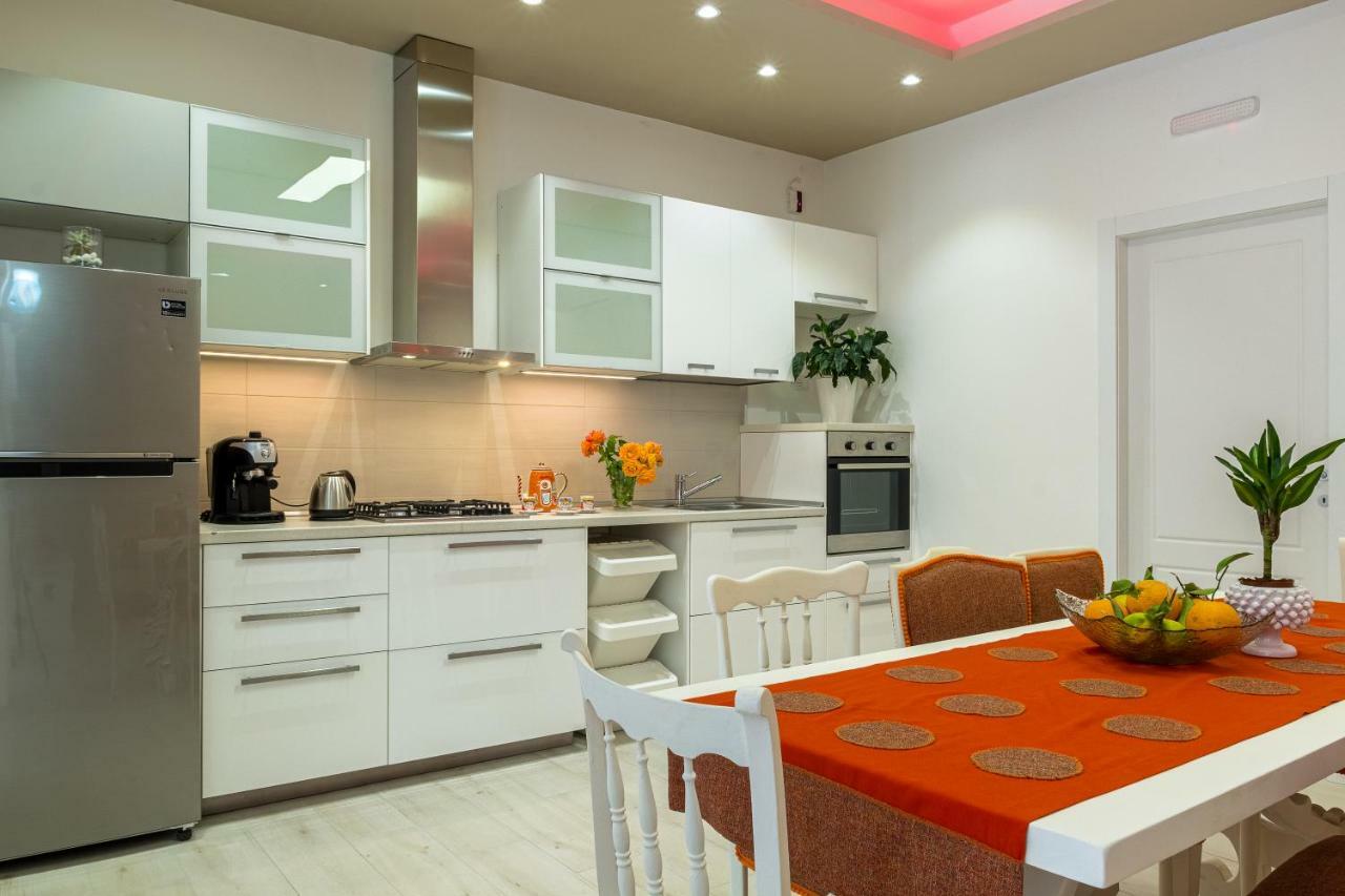 Guest Home Rose Giardini-Naxos Exterior foto